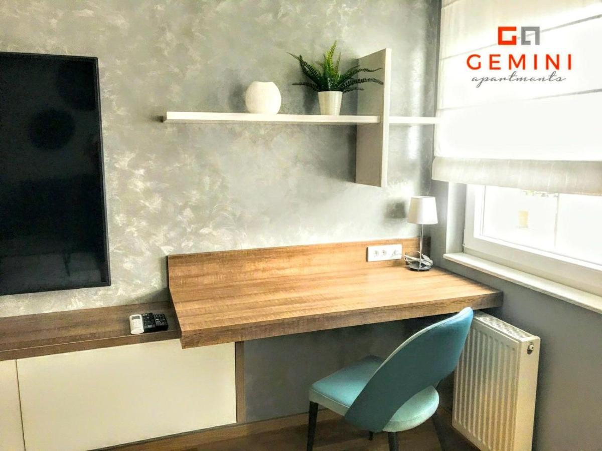 Gemini Apartment 3 - Modern Apartment With City View โนวีซาด ภายนอก รูปภาพ
