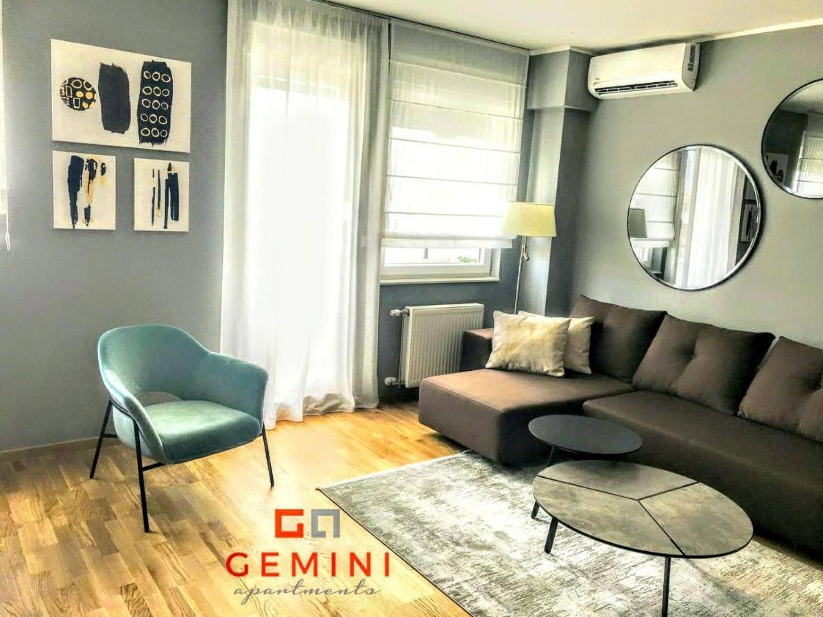 Gemini Apartment 3 - Modern Apartment With City View โนวีซาด ภายนอก รูปภาพ
