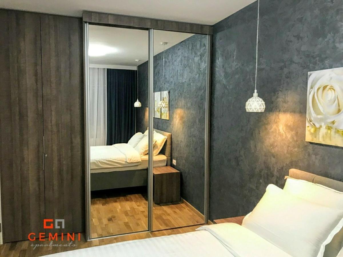 Gemini Apartment 3 - Modern Apartment With City View โนวีซาด ภายนอก รูปภาพ